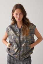 Load image into Gallery viewer, Summum Checked foiled gilet
