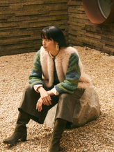 Load image into Gallery viewer, Faye Faux Gilet Ecru
