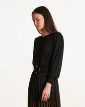 Load image into Gallery viewer, Faye Black Top
