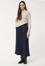Load image into Gallery viewer, Humility Sophio D Denim Trousers
