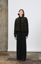 Load image into Gallery viewer, Humility Komio Jacket Chocolate
