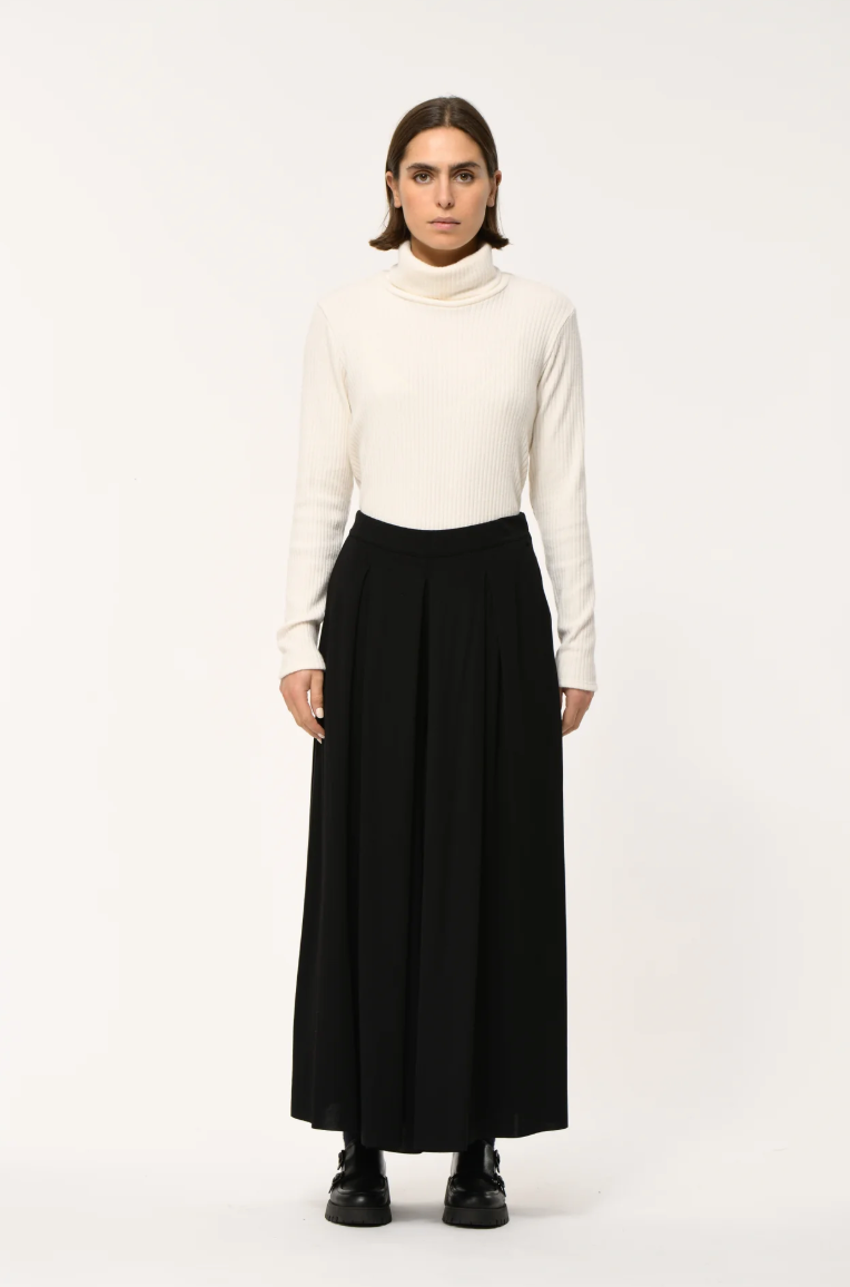 Humility Turbo Trousers Jersey Black