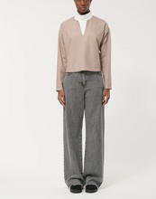 Load image into Gallery viewer, Humility Utopio Top Beige
