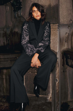 Load image into Gallery viewer, Summum Pinstripe Blazer with Jacquard Sleeve
