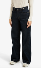 Load image into Gallery viewer, Yasmine Losse fit Denim rolled hem
