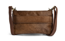 Load image into Gallery viewer, Depeche Clutch 16830 Walnut
