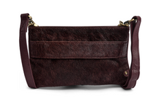 Load image into Gallery viewer, Depeche Clutch 16830 Oxblood
