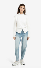 Load image into Gallery viewer, Yaya High Waist Jeans
