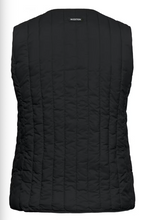Load image into Gallery viewer, Inwear Glyn Warm Waistcoat in Black
