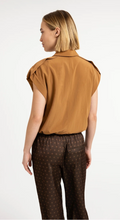 Load image into Gallery viewer, Yaya Zip up in Foxtrot Brown
