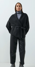 Load image into Gallery viewer, Yaya Faux Leather Trousers Black
