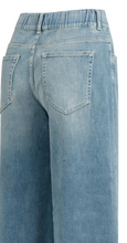 Load image into Gallery viewer, Yaya Wide Leg Jeans
