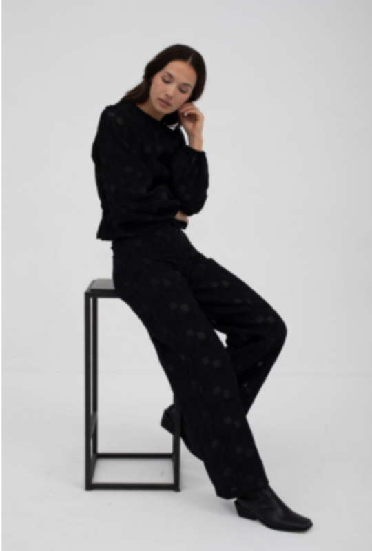 Mus Black Trousers